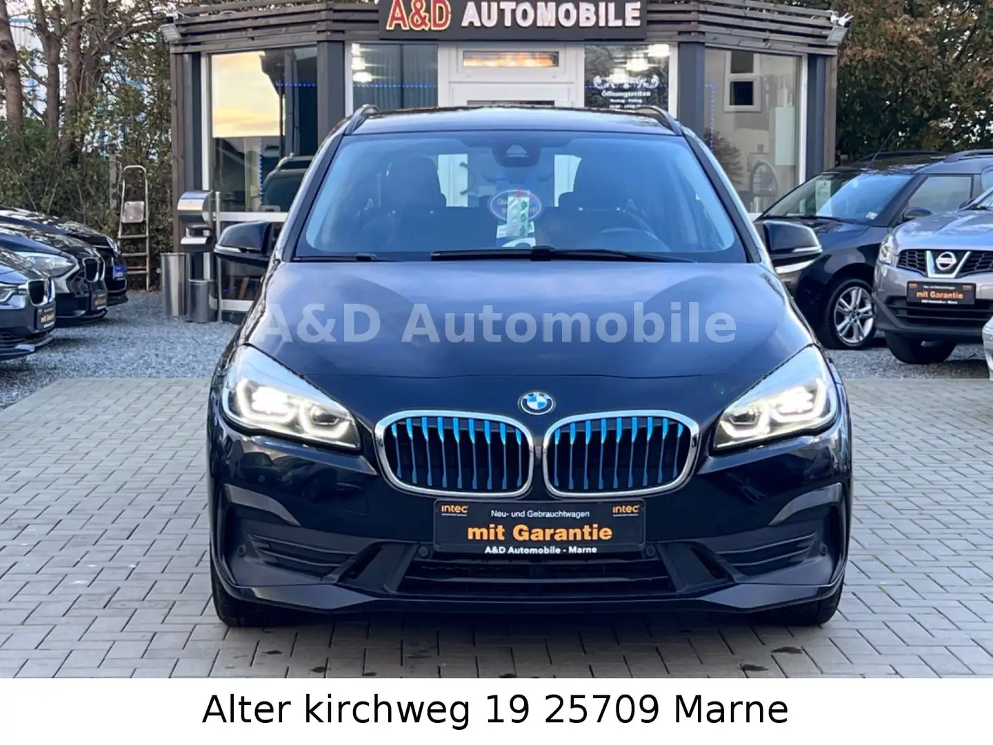 BMW 225 xe Active Tourer Advantage Hybr. LED KAM. BT Schwarz - 2