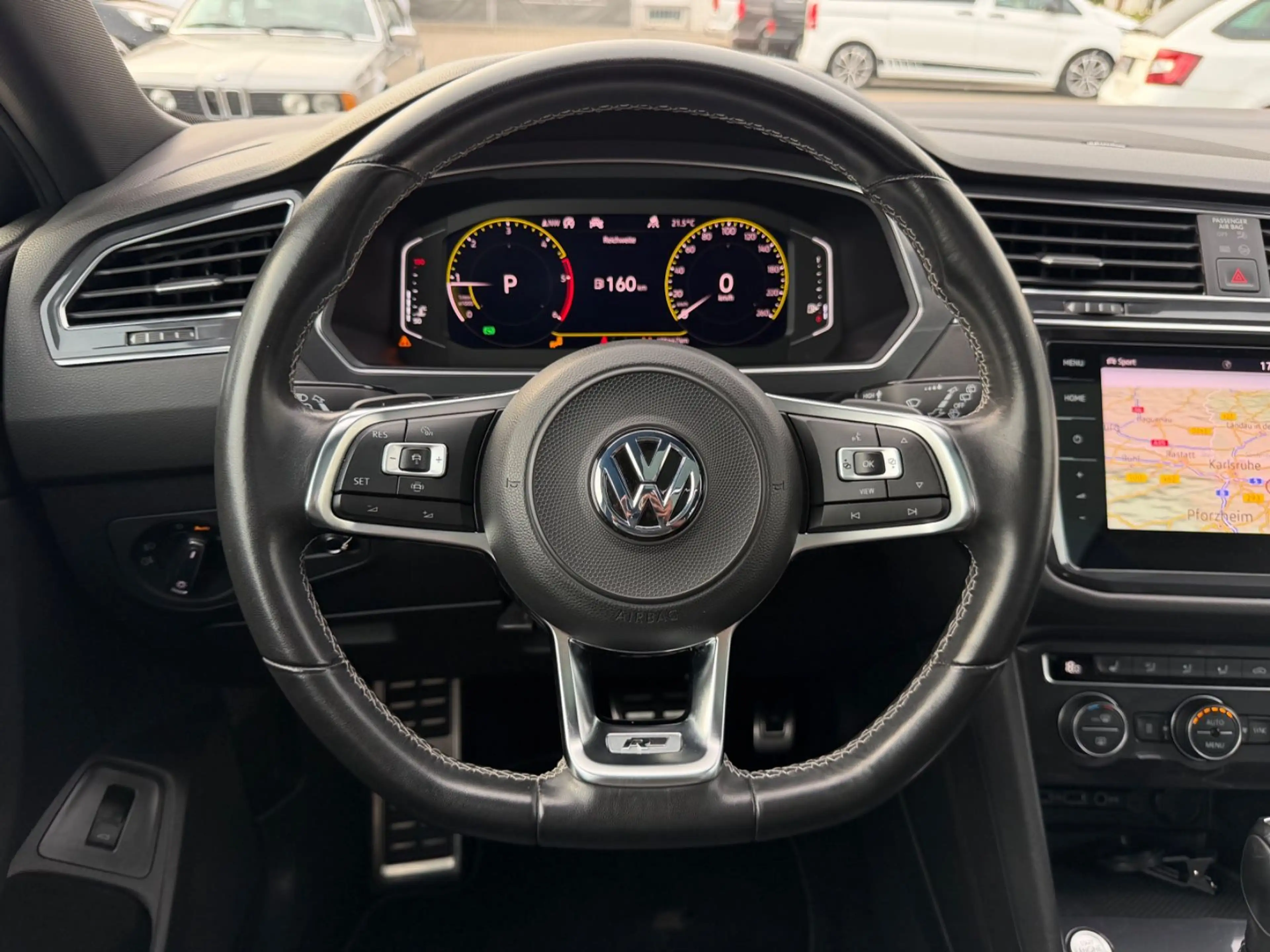 Volkswagen Tiguan Allspace Tiguan 2.0 TDI Allspace R-Line 4Motion*7-Sitzer* — photo 28