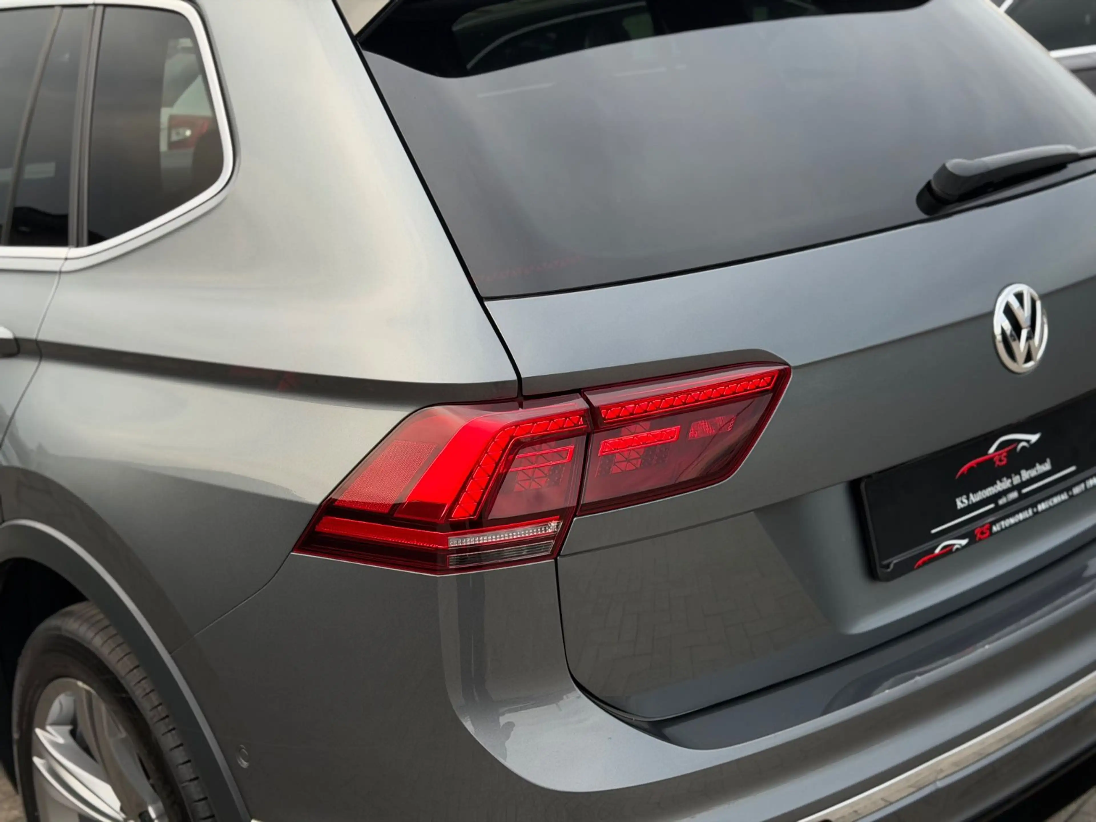 Volkswagen Tiguan Allspace Tiguan 2.0 TDI Allspace R-Line 4Motion*7-Sitzer* — photo 46