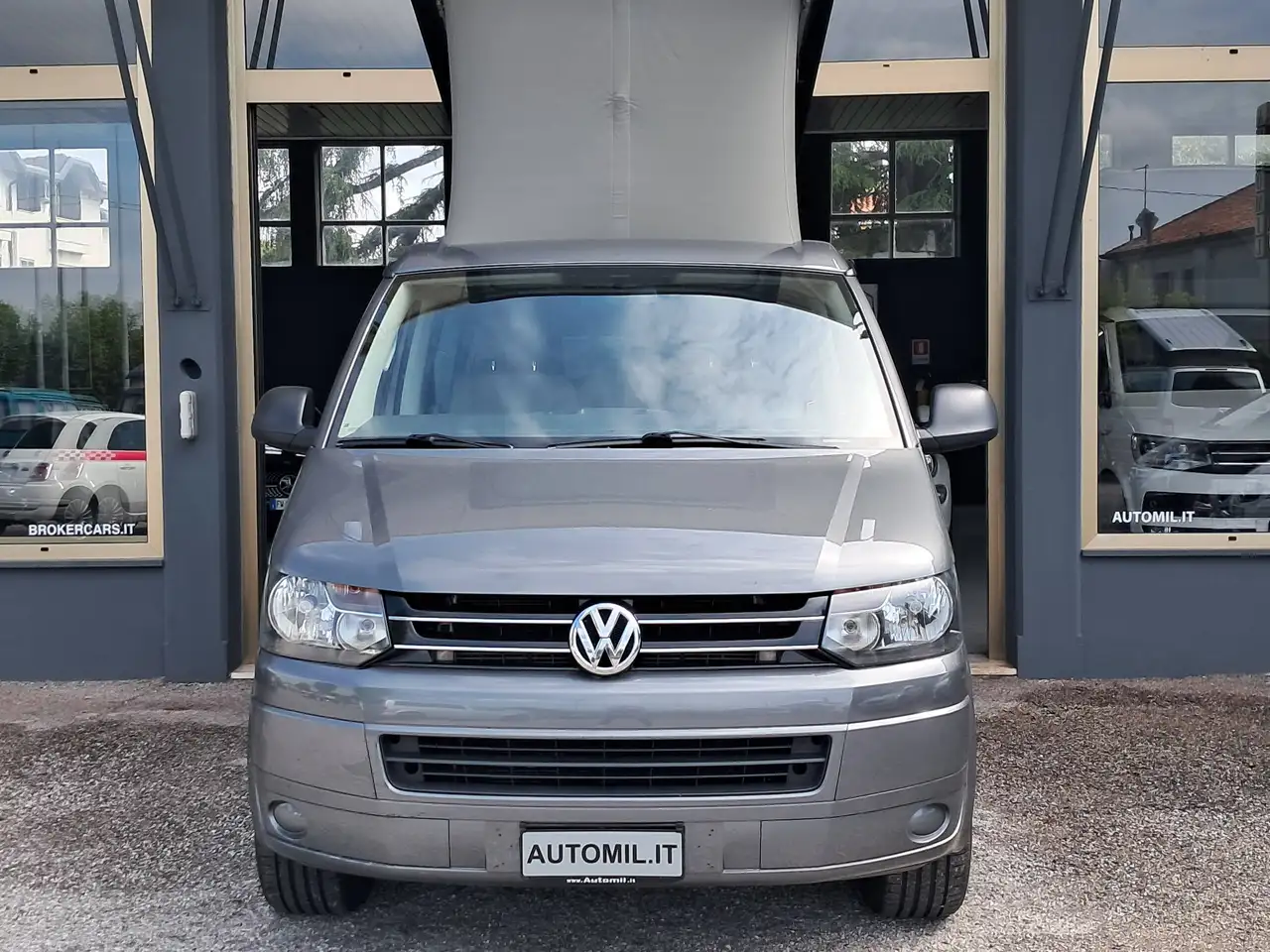 Volkswagen T5 California