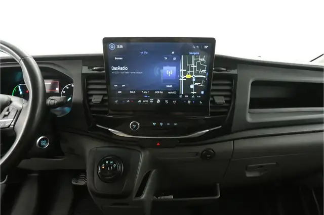 Ford Transit view 14