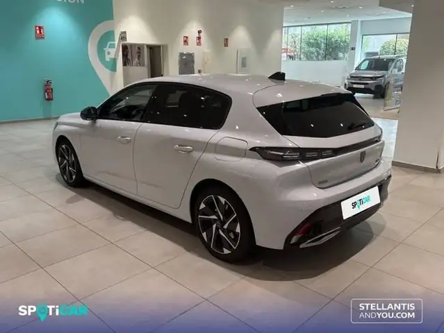 Peugeot 308 view 7