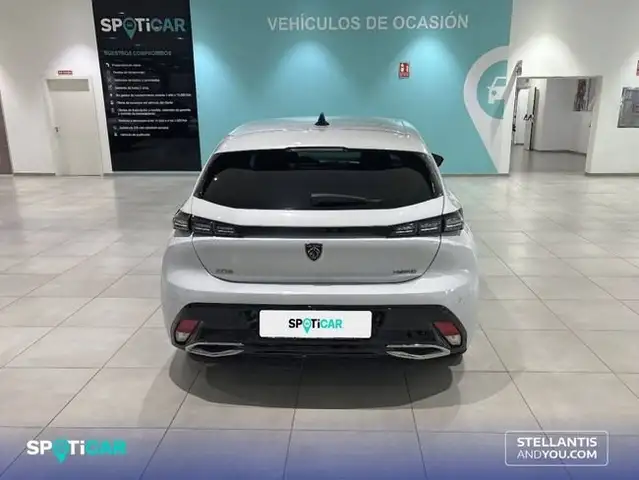 Peugeot 308 view 5
