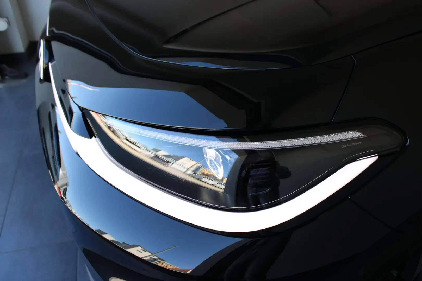Volkswagen ID.3 Neo Style 170 kW - 79 kWh Schwarz - 2
