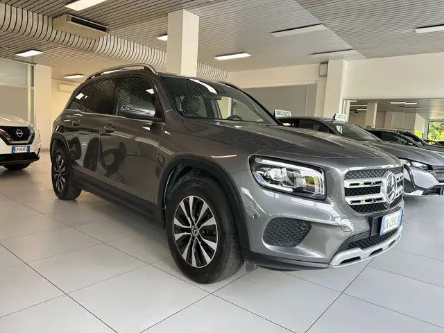 Mercedes-Benz GLB 220 D Sport 4matic AUTOMATIC INT. IN PELLE CON SOLI KM 41000 !