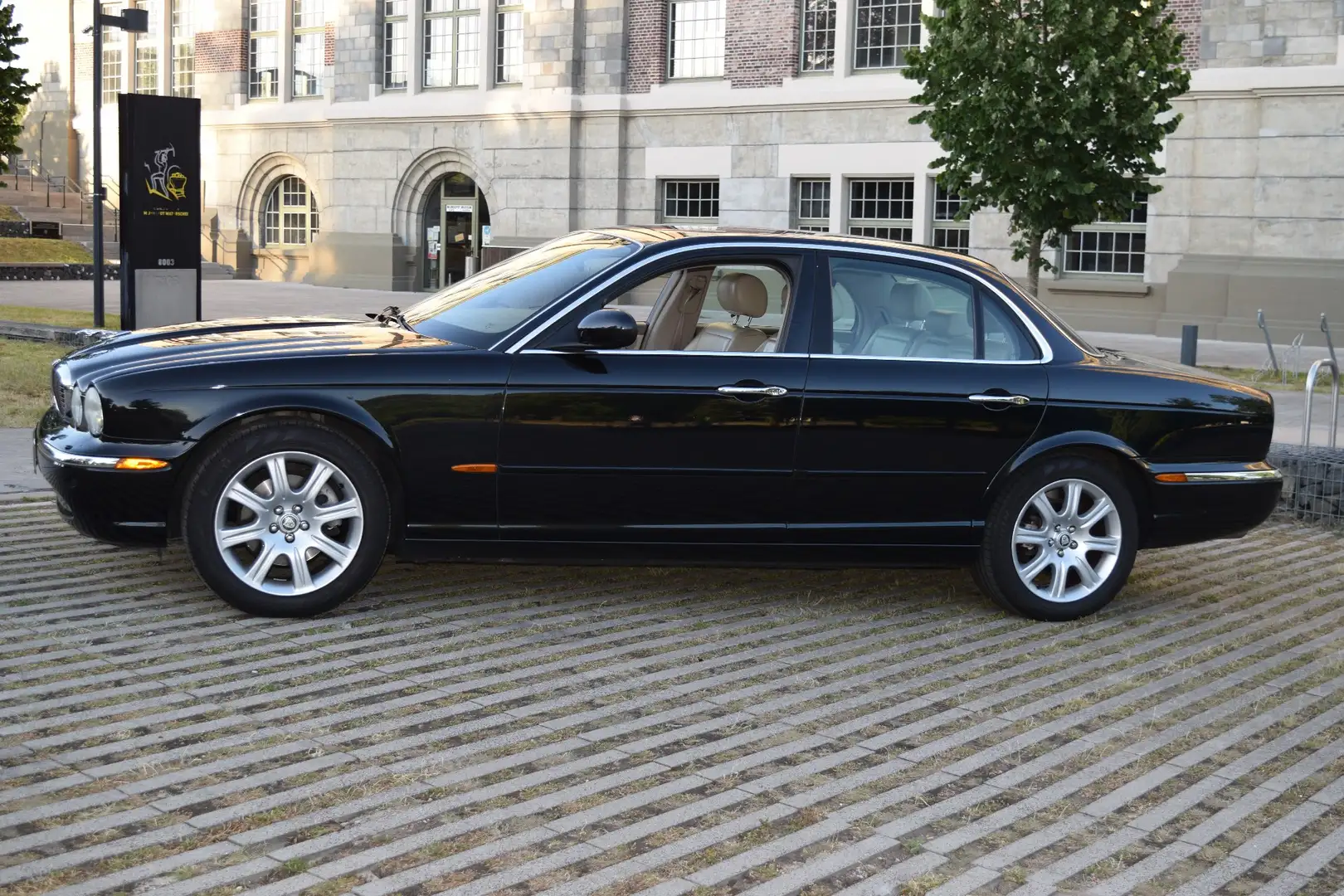 Jaguar XJ8 3.5 - 2