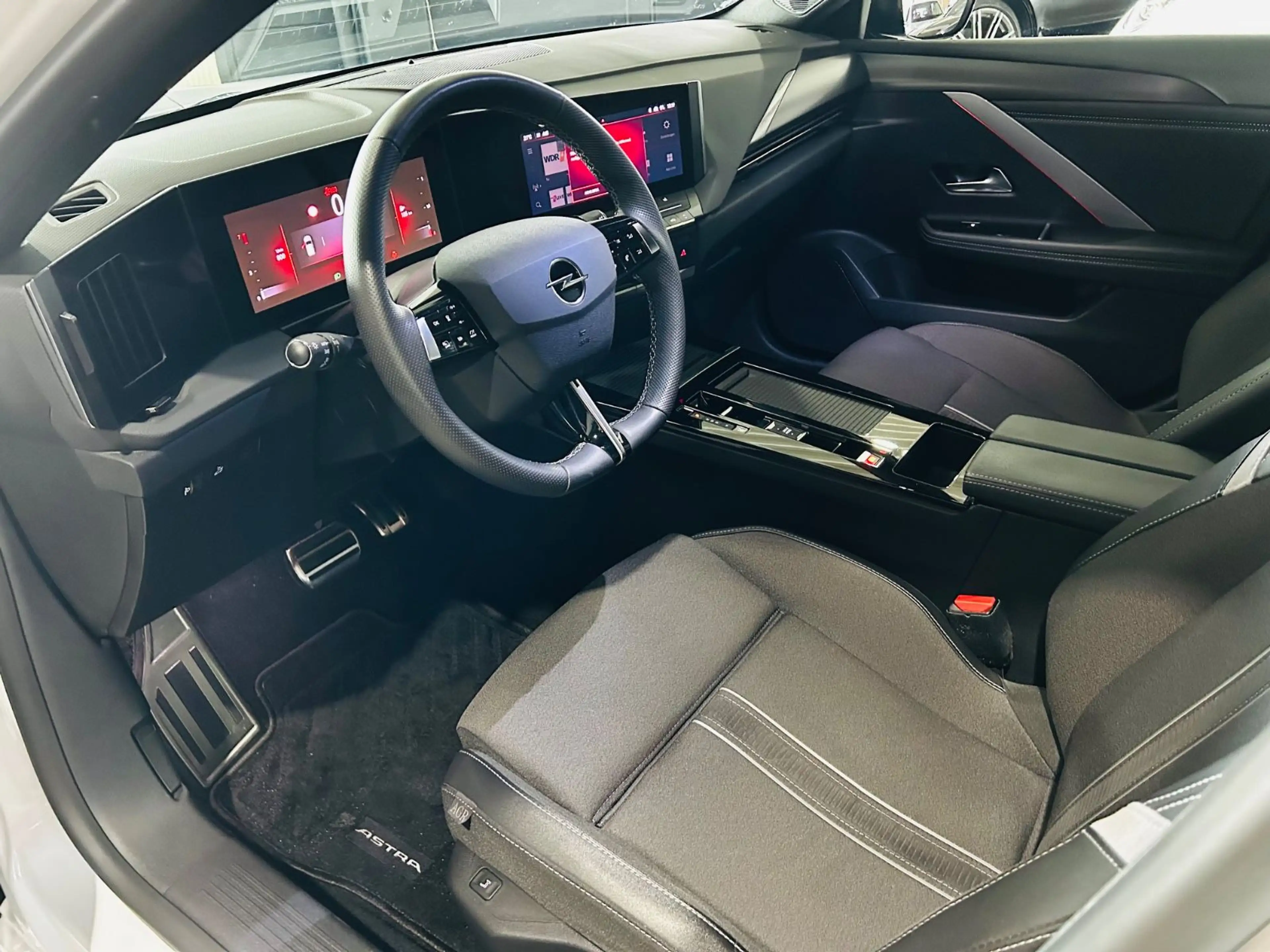 Opel Astra L Sports Tourer GS Line *CarPlay*Led*360° — photo 13