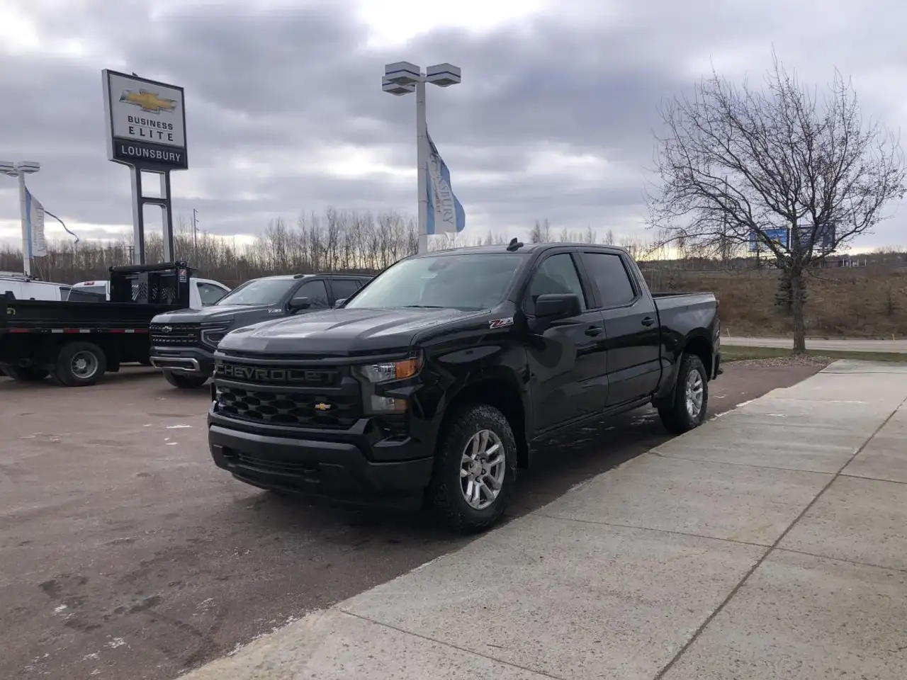 Chevrolet Silverado 1500 снимка Chevrolet Silverado 1500