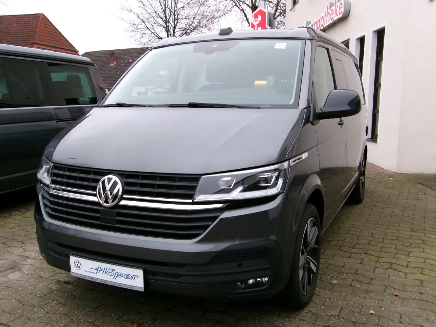 Volkswagen T6 California T6.1 Cali Coast Edition DSG 4M+LED+NAV+Zuheizer Šedá - 1
