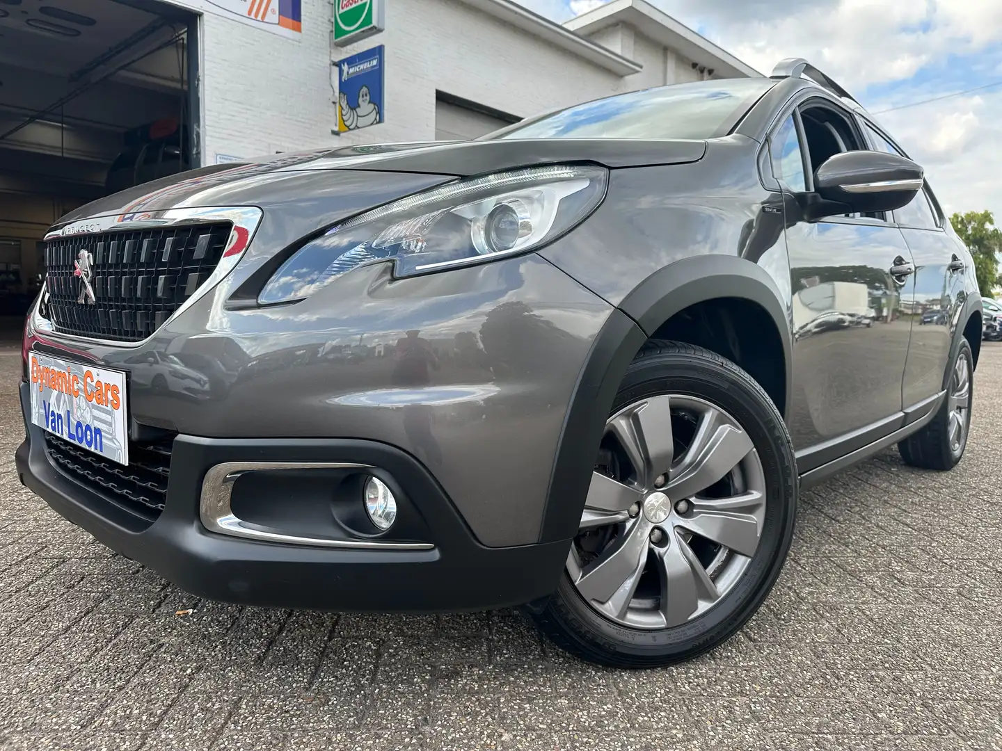 Peugeot 2008 2008 Pure GPF Stop, Automaat, Carplay, Nieuwstaat! Bronze - 1
