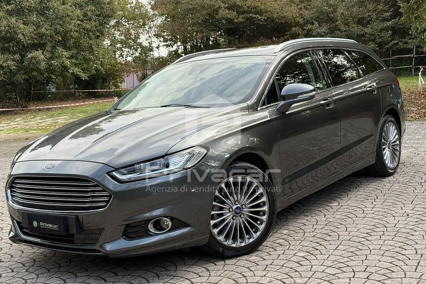 Ford Mondeo Mondeo 2.0 TDCi 150 CV S&S Powershift SW Titanium Argento - 1