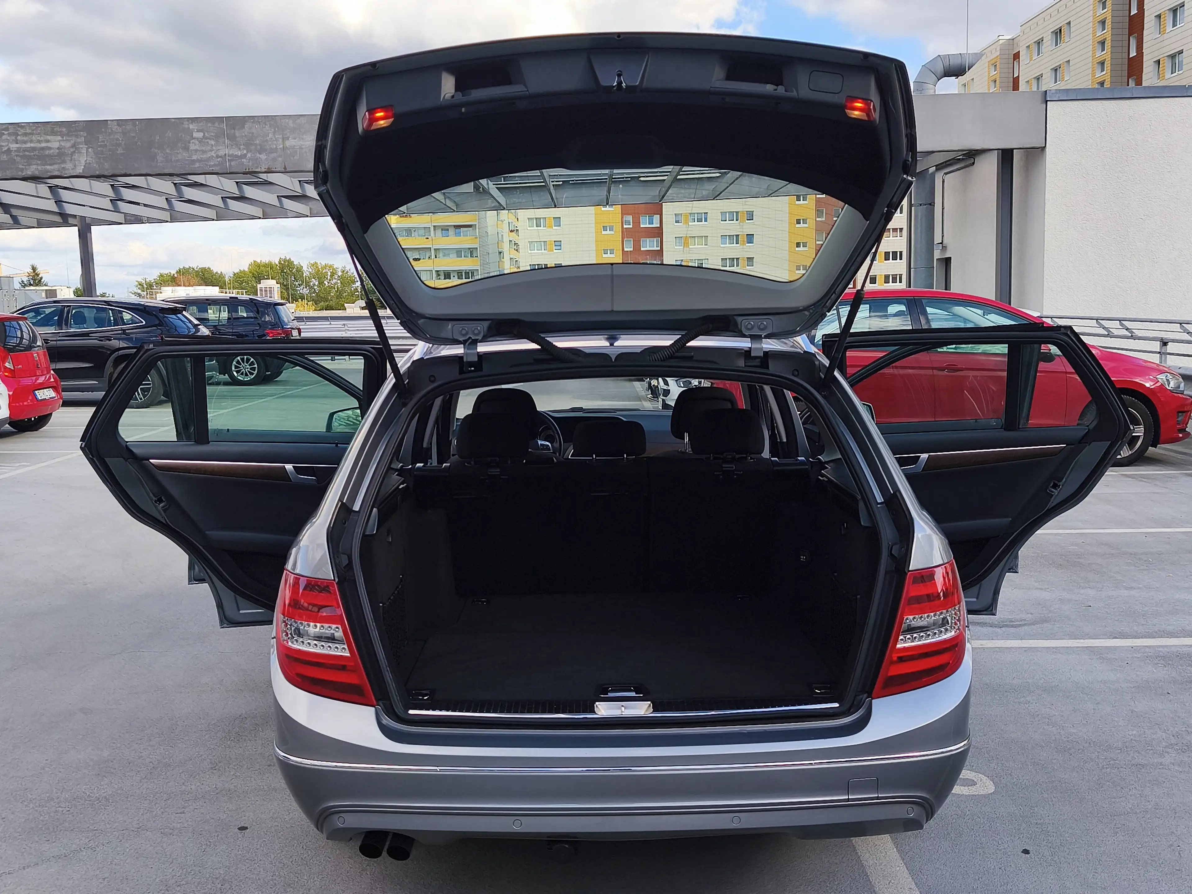 Mercedes-Benz C 180 C 180 T BlueEff. ELEGANGE 6G/LED/NAVIGATION/KLIMAAUTOM./MSHZ/PDC/AHK — photo 14