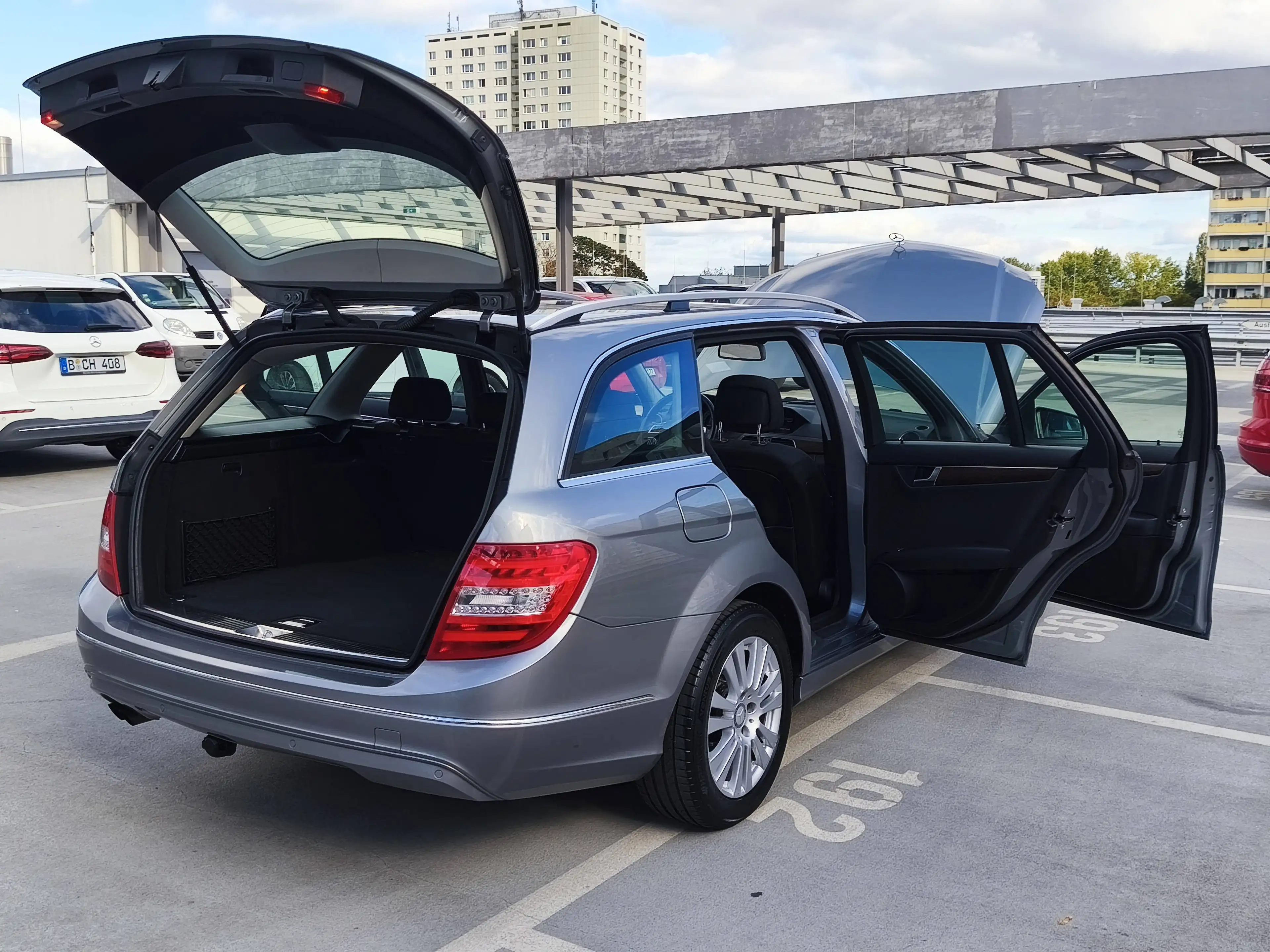 Mercedes-Benz C 180 C 180 T BlueEff. ELEGANGE 6G/LED/NAVIGATION/KLIMAAUTOM./MSHZ/PDC/AHK — photo 13