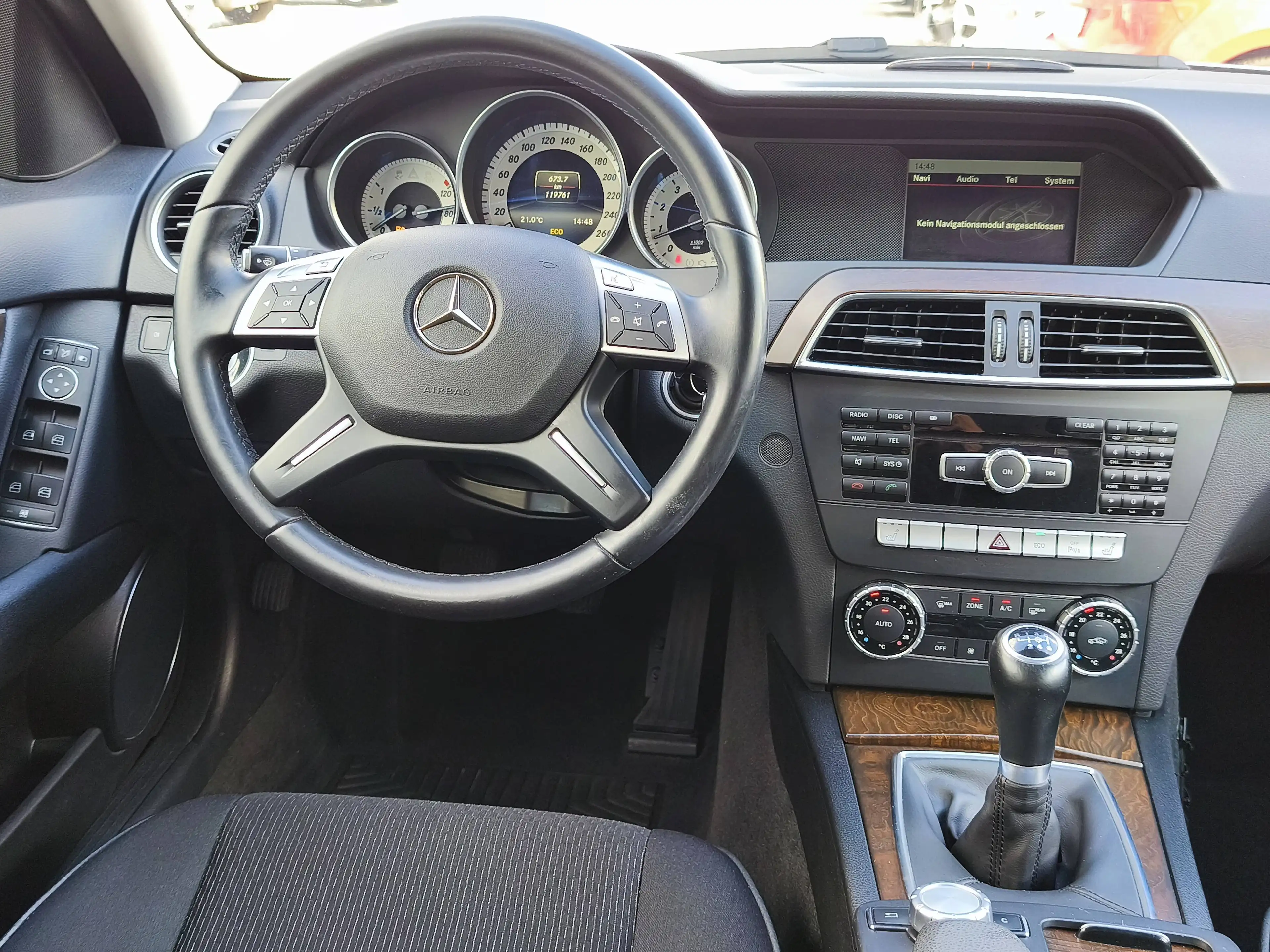 Mercedes-Benz C 180 C 180 T BlueEff. ELEGANGE 6G/LED/NAVIGATION/KLIMAAUTOM./MSHZ/PDC/AHK — photo 9