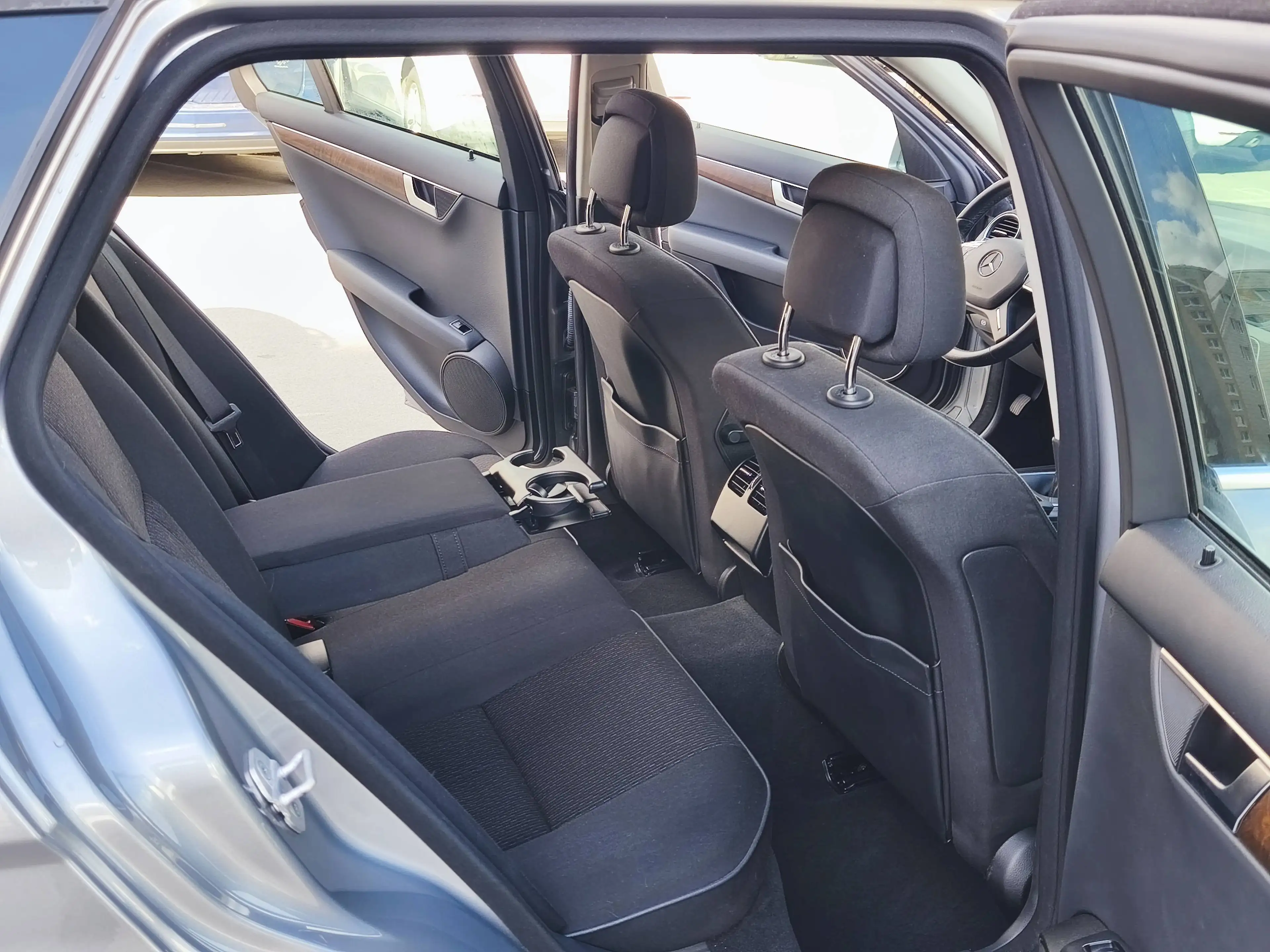 Mercedes-Benz C 180 C 180 T BlueEff. ELEGANGE 6G/LED/NAVIGATION/KLIMAAUTOM./MSHZ/PDC/AHK — photo 12