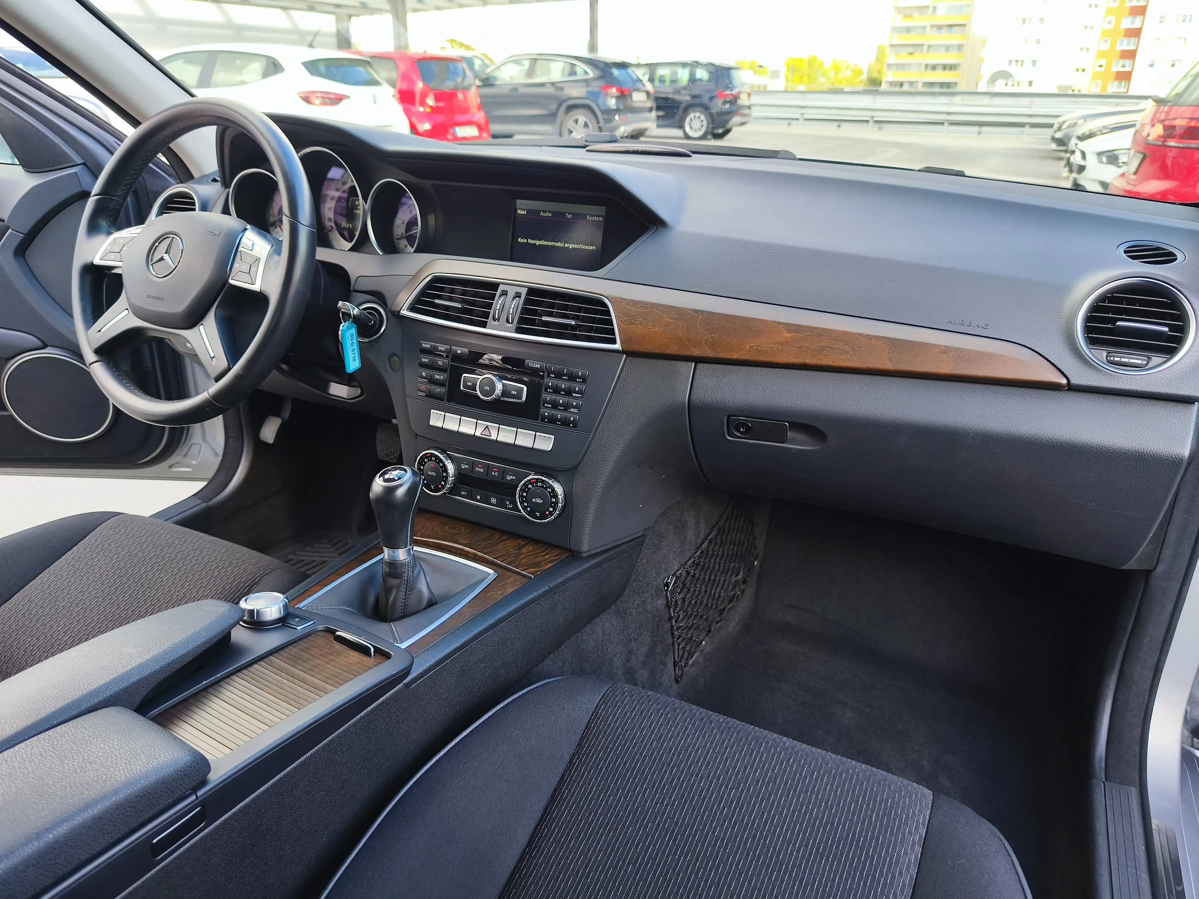 Mercedes-Benz C 180 C 180 T BlueEff. ELEGANGE 6G/LED/NAVIGATION/KLIMAAUTOM./MSHZ/PDC/AHK — photo 10