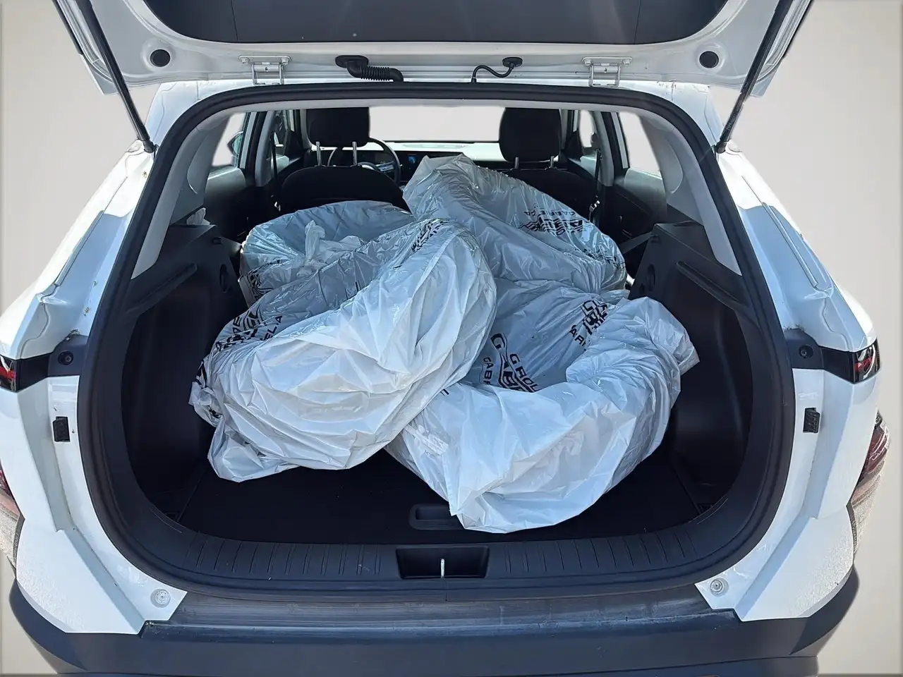 Hyundai KONA снимка Hyundai KONA