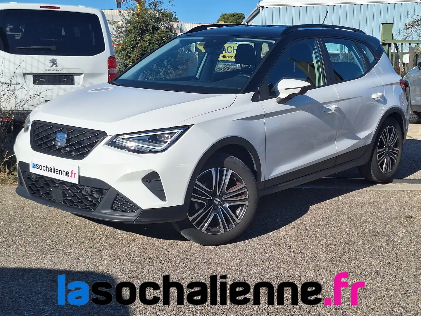 SEAT Arona 1.0 TSI 95 ch Start/Stop BVM5 Copa Blanc - 1