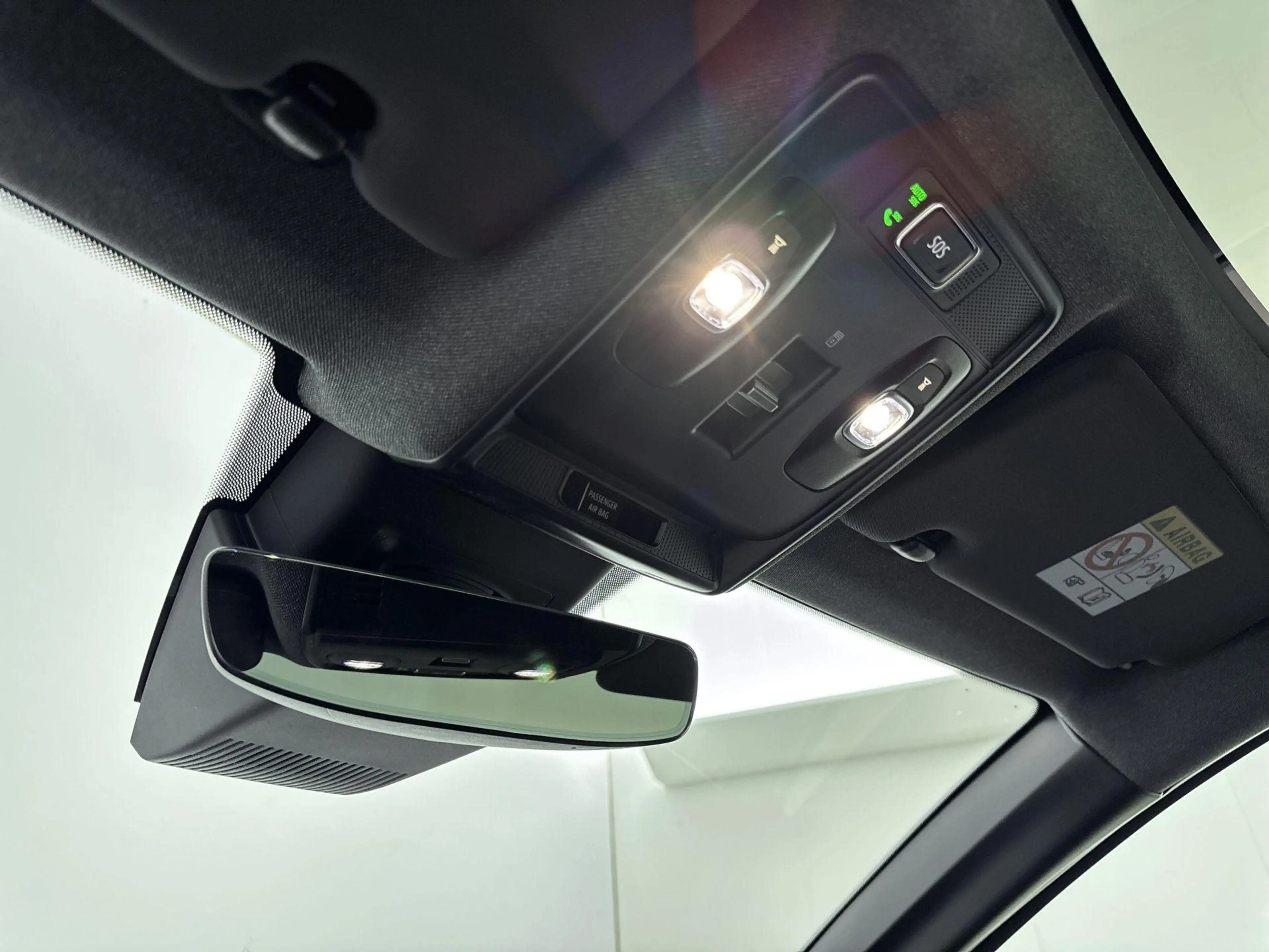Renault Symbioz 1.8 E-Tech full hybrid 160Pk iconic | Google Navig — photo 10