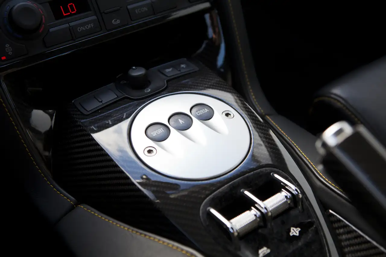 Lamborghini Gallardo снимка Lamborghini Gallardo