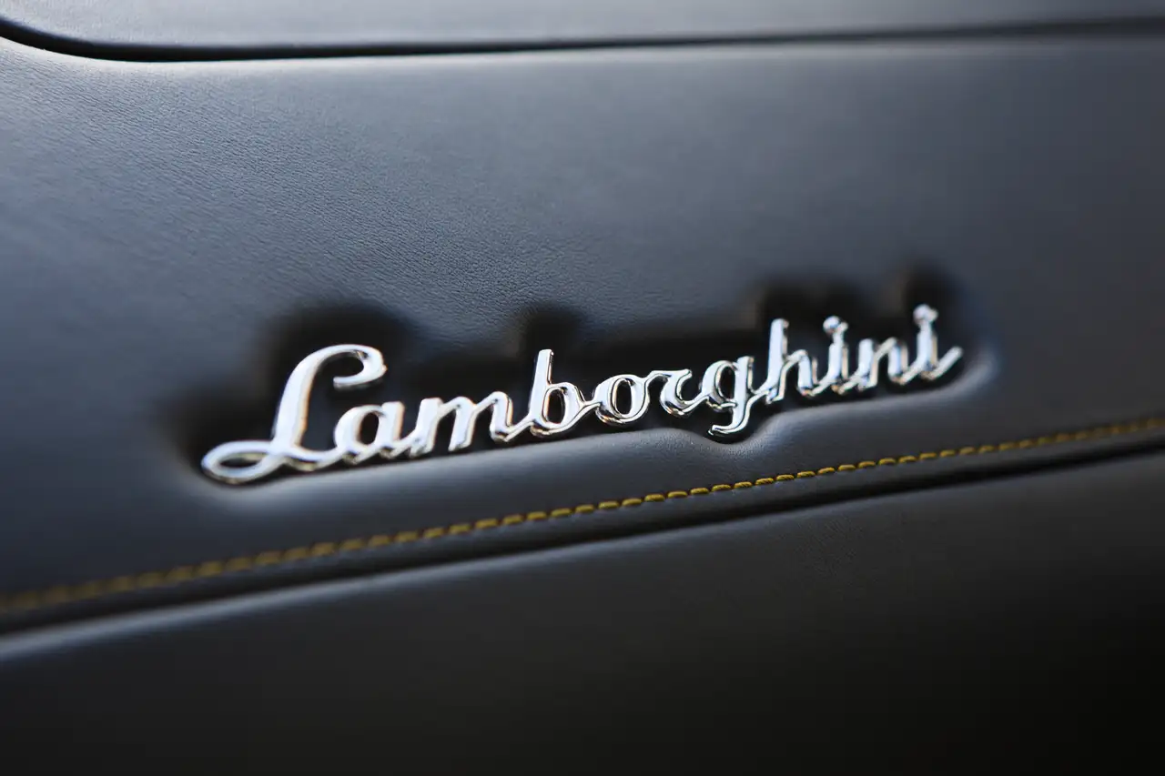 Lamborghini Gallardo снимка Lamborghini Gallardo