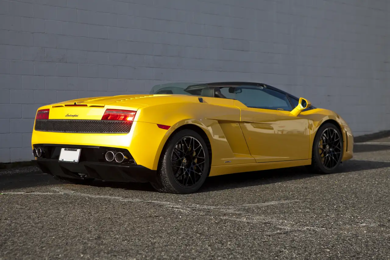 Lamborghini Gallardo снимка Lamborghini Gallardo