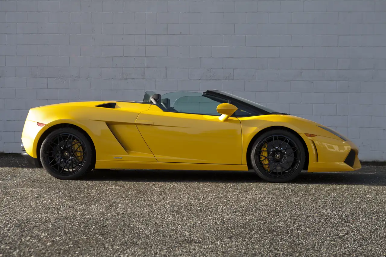 Lamborghini Gallardo снимка Lamborghini Gallardo