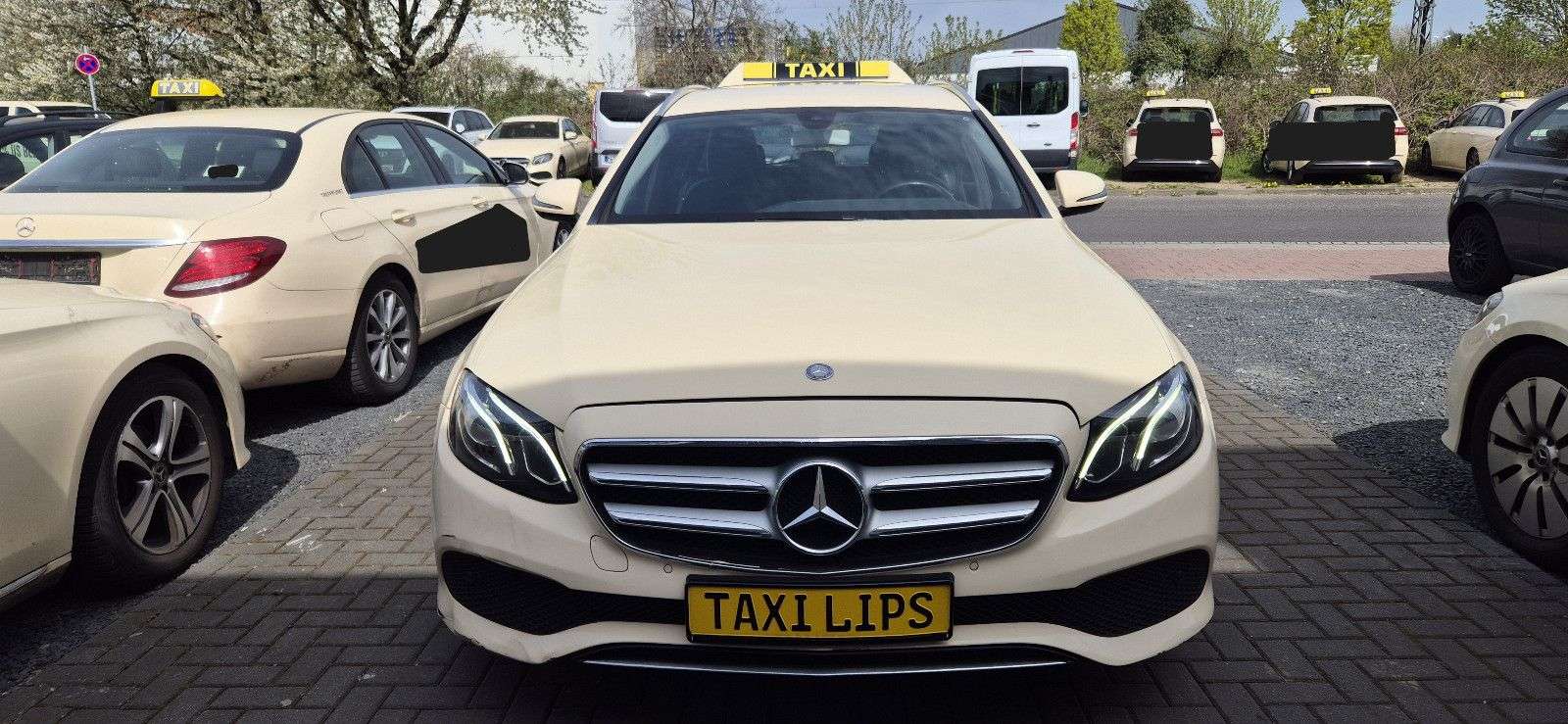 Second hand Mercedes Benz E-Class 200
