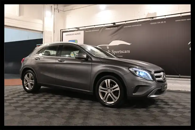 Mercedes-Benz GLA 200 GLA 200d EURO 6b / PACK SPORT / XENON / HARMAN !!