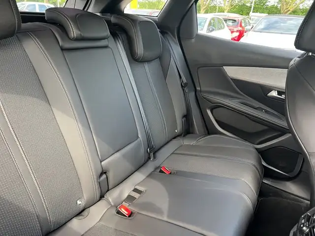 Peugeot 3008 view 14
