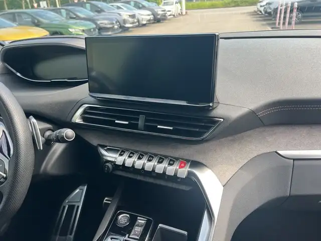 Peugeot 3008 view 12