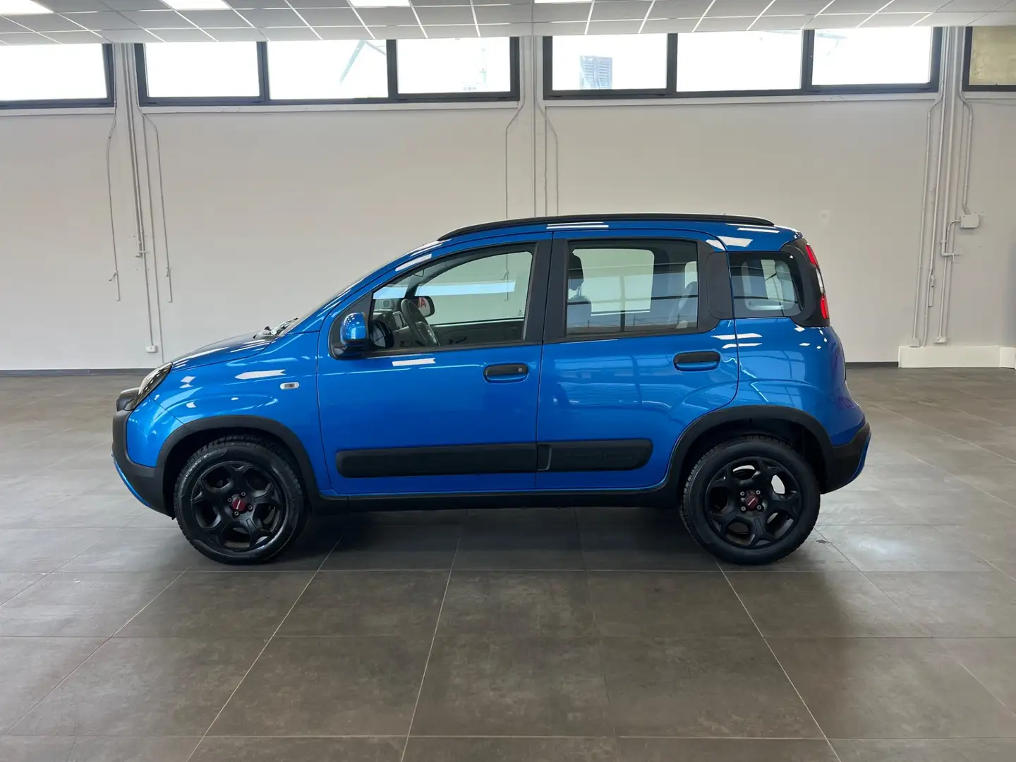 Fiat Panda 1.0 FireFly S&S Hybrid City Cross Blu/Azzurro - 2