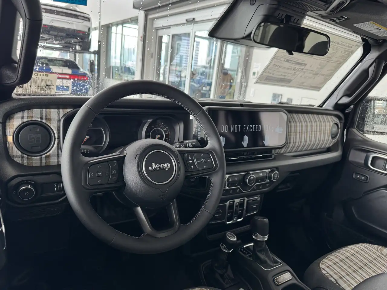 Jeep Wrangler снимка Jeep Wrangler