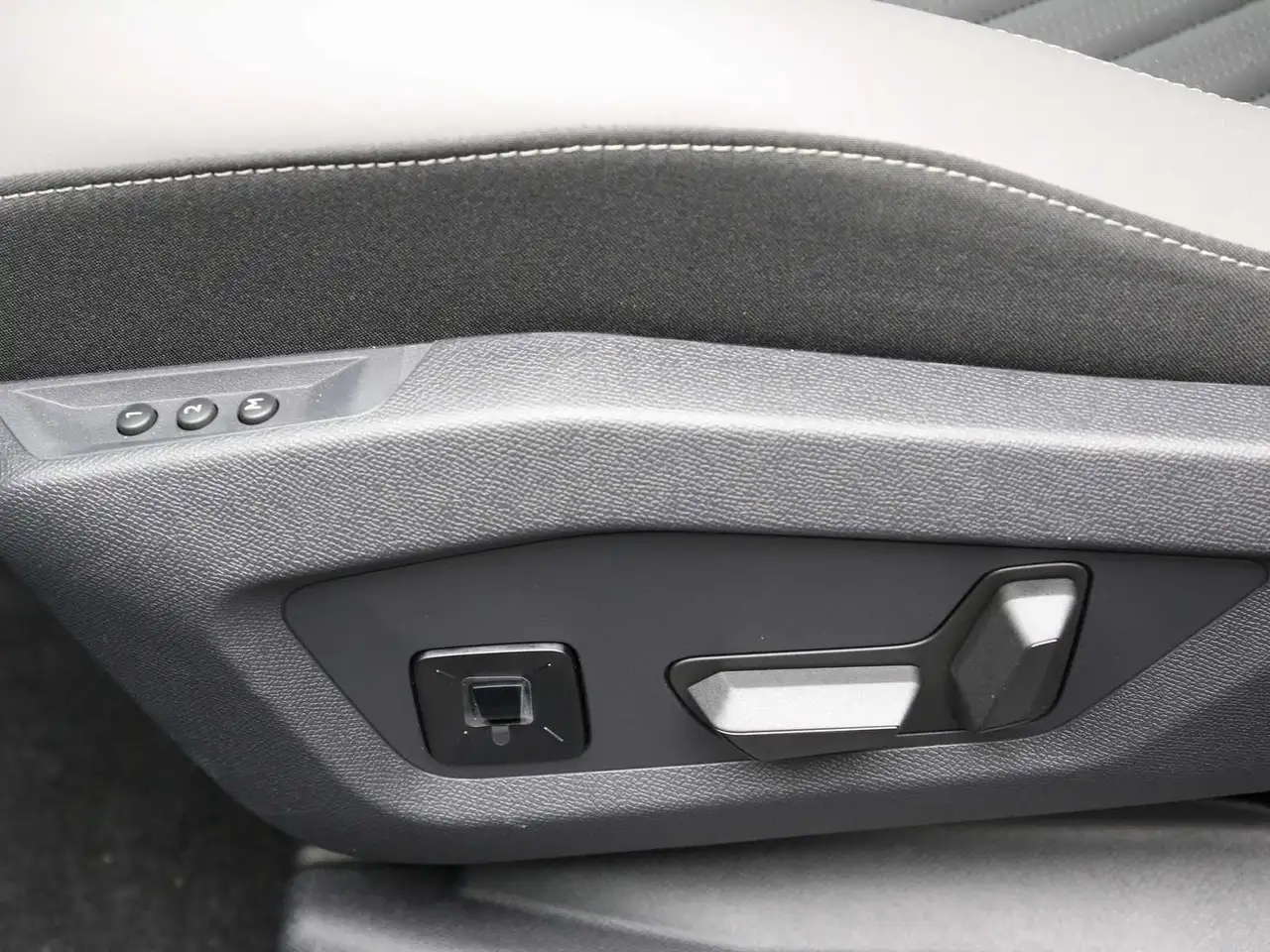 Jeep Compass 2026 — фото 14