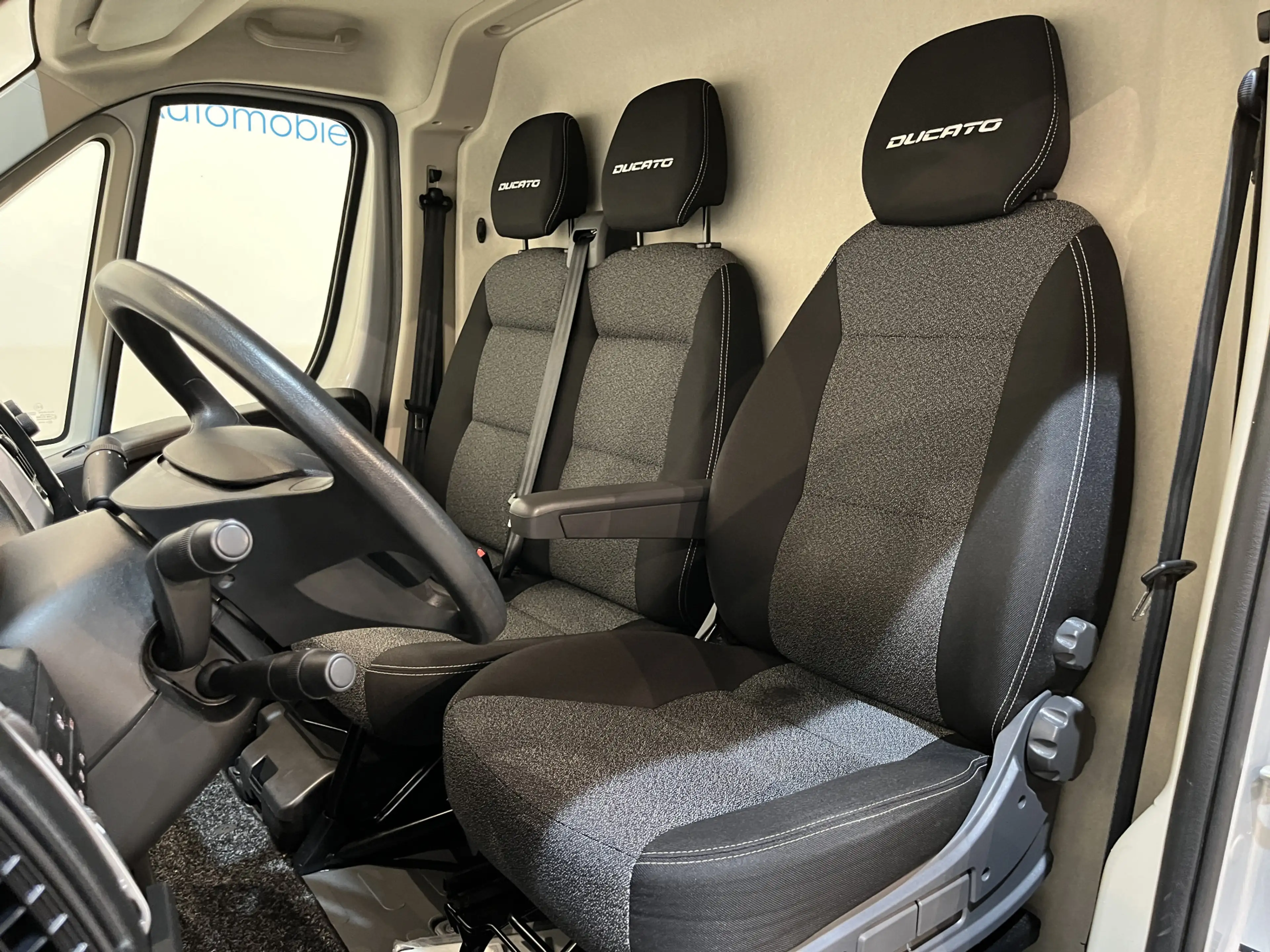 Fiat Ducato 2.3 MultiJet 120 PK L2H2 / Euro 6 / Airco / Cruise — photo 6