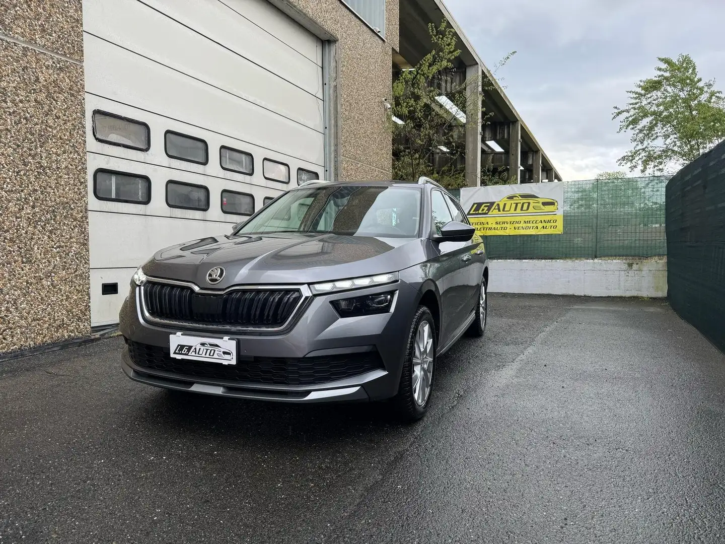 Skoda Kamiq Kamiq 1.0 tsi Style 110cv Grigio - 2