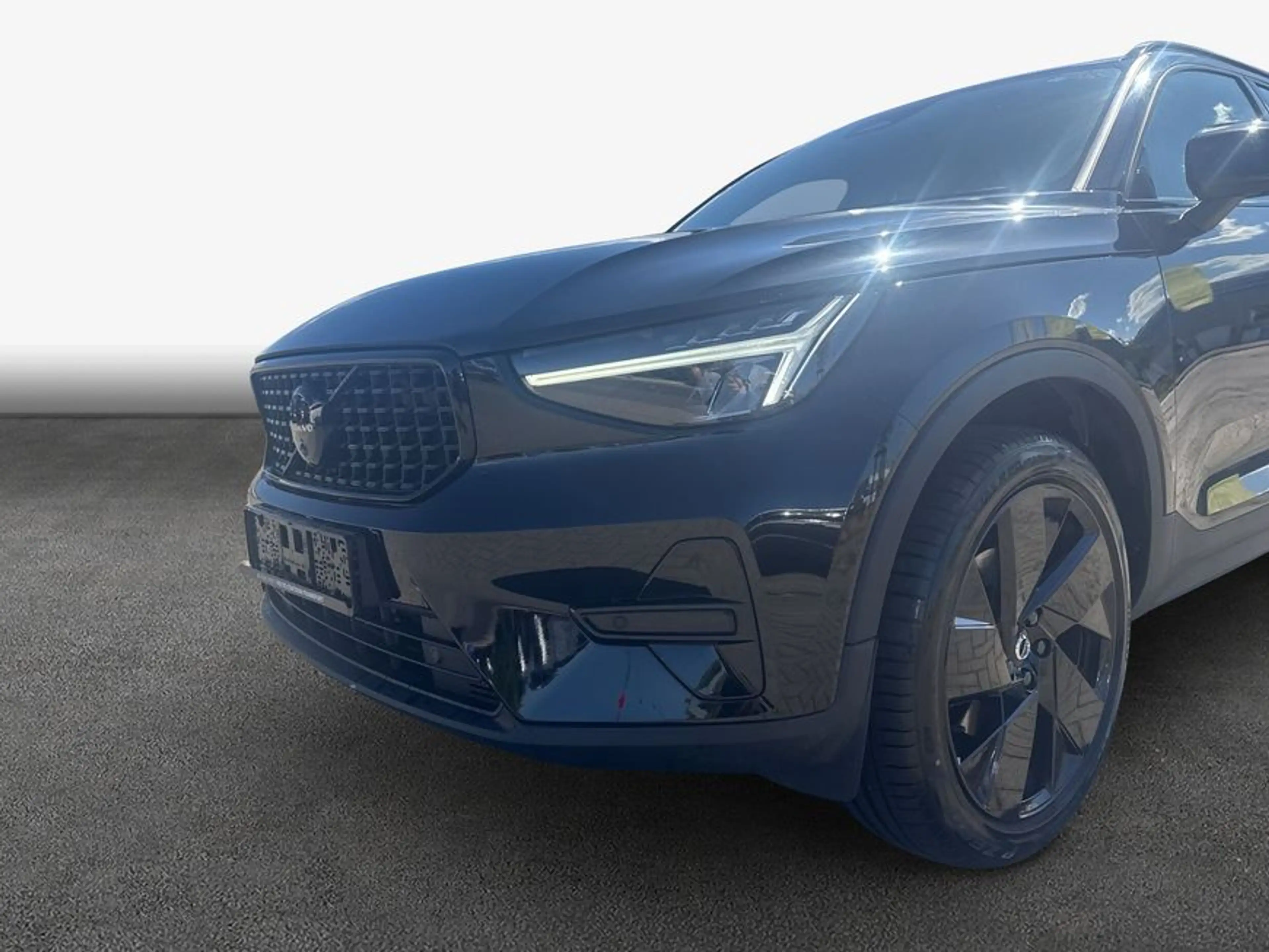 Volvo XC40 XC40 B3 B DKG Plus Black Edition — photo 6