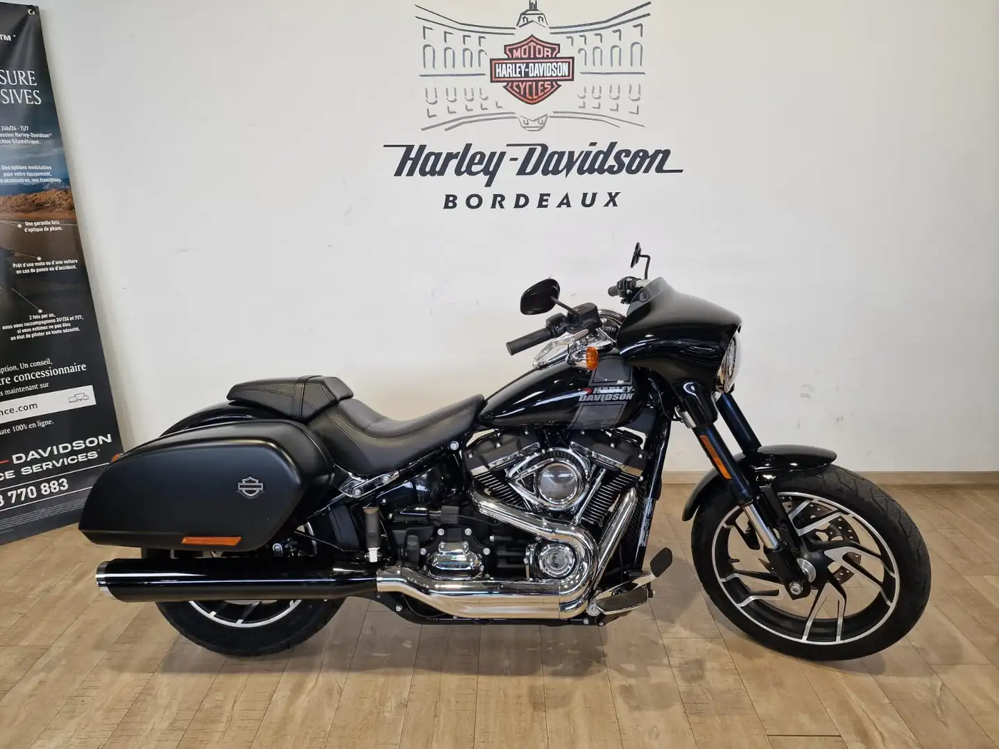 Harley-Davidson Sport Glide Noir - 1