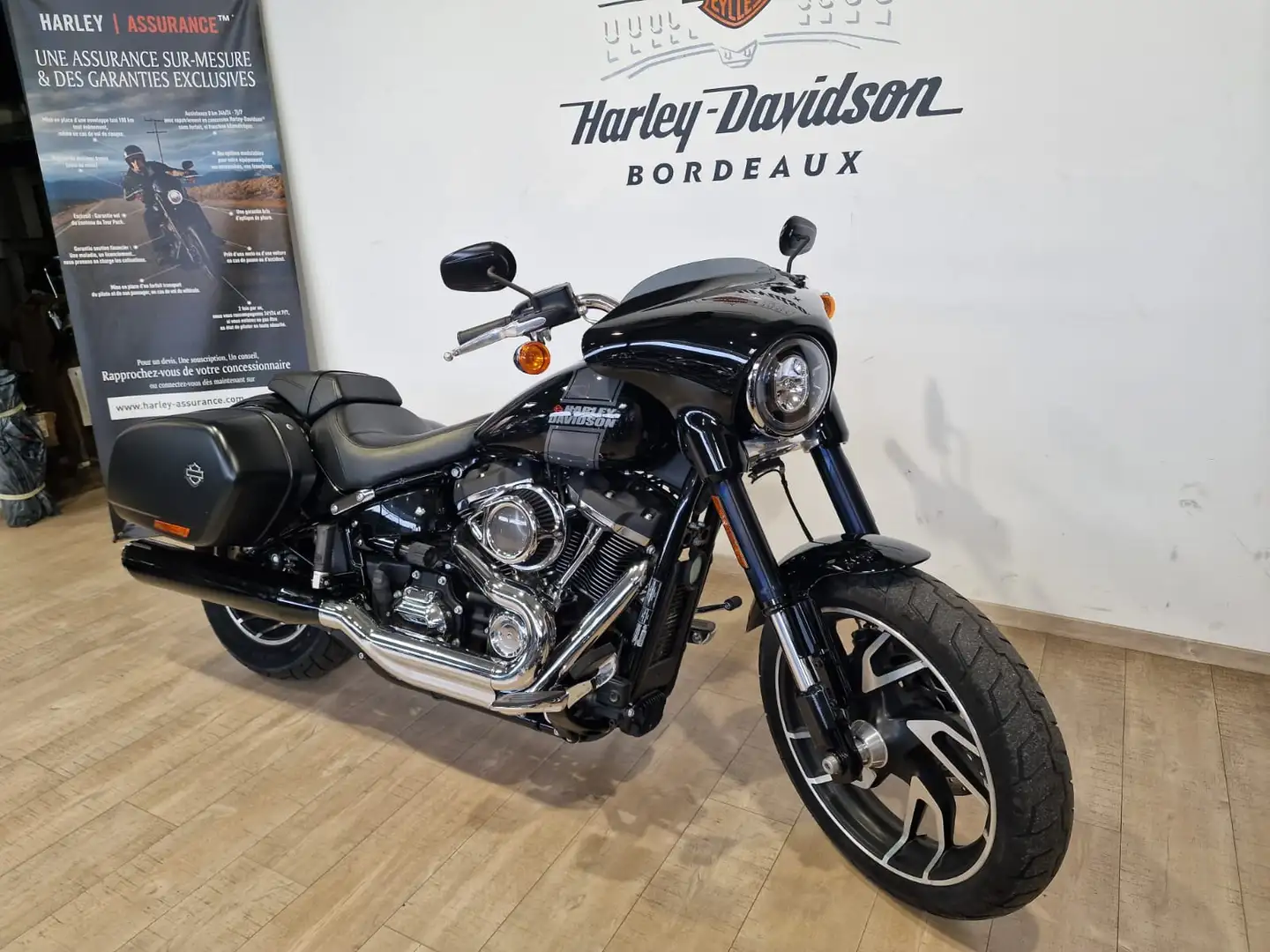 Harley-Davidson Sport Glide Noir - 2