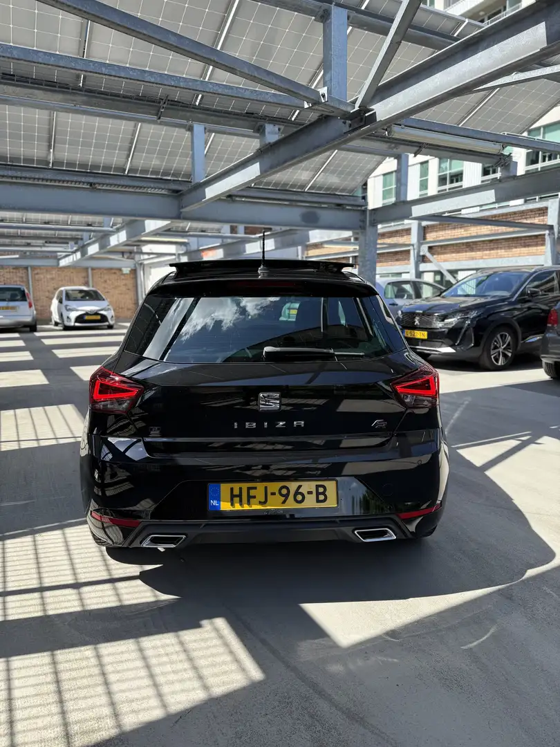 SEAT Ibiza 1.0 TSI FR Zwart - 1
