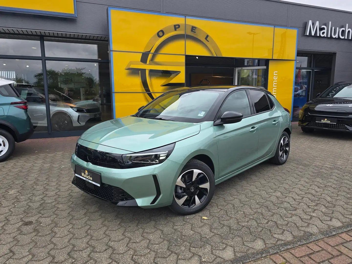 Opel Corsa-e YES 136PS +OBC 3phasig+ Wärmepumpe+ Grün - 2