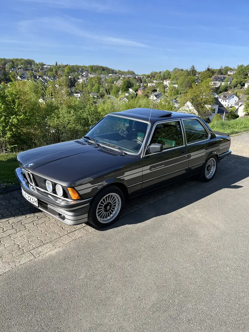 BMW 323 E21 323i „Alpina“ Sportausstattung Recaro Šedá - 1