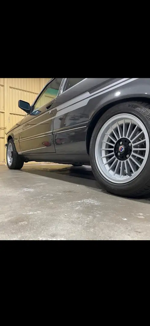 BMW 323 E21 323i „Alpina“ Sportausstattung Recaro Šedá - 2
