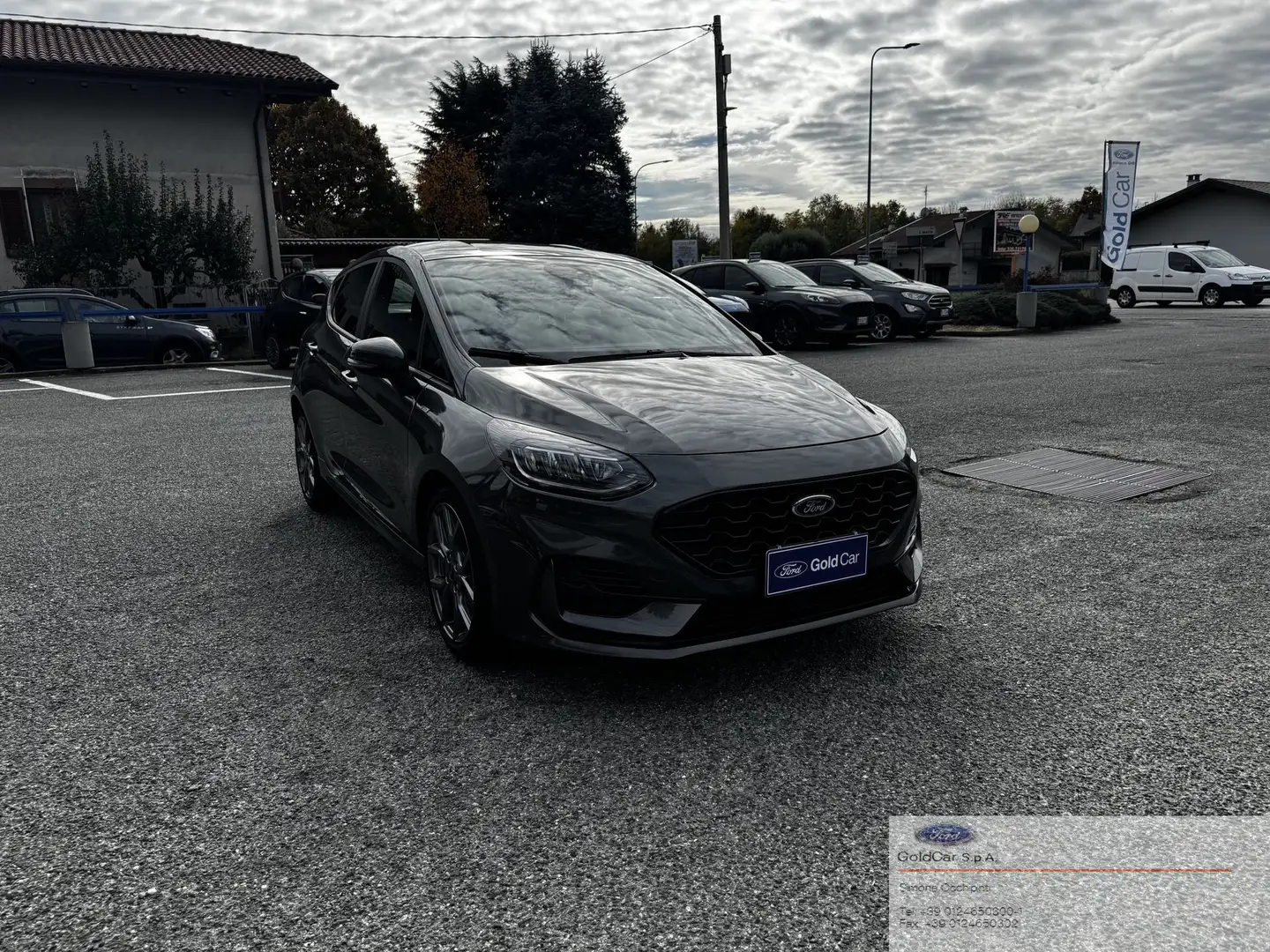 Ford Fiesta Fiesta 1.0 Ecoboost Hybrid 125 CV 5 porte ST-Line Grigio - 2
