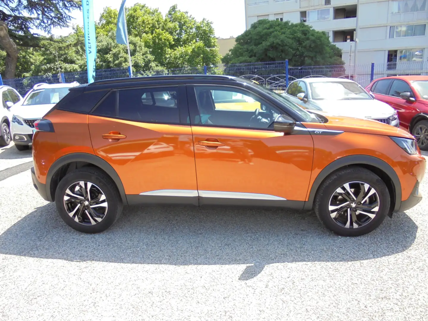 Peugeot 2008 130 Setamp;S EAT8 GT - 2
