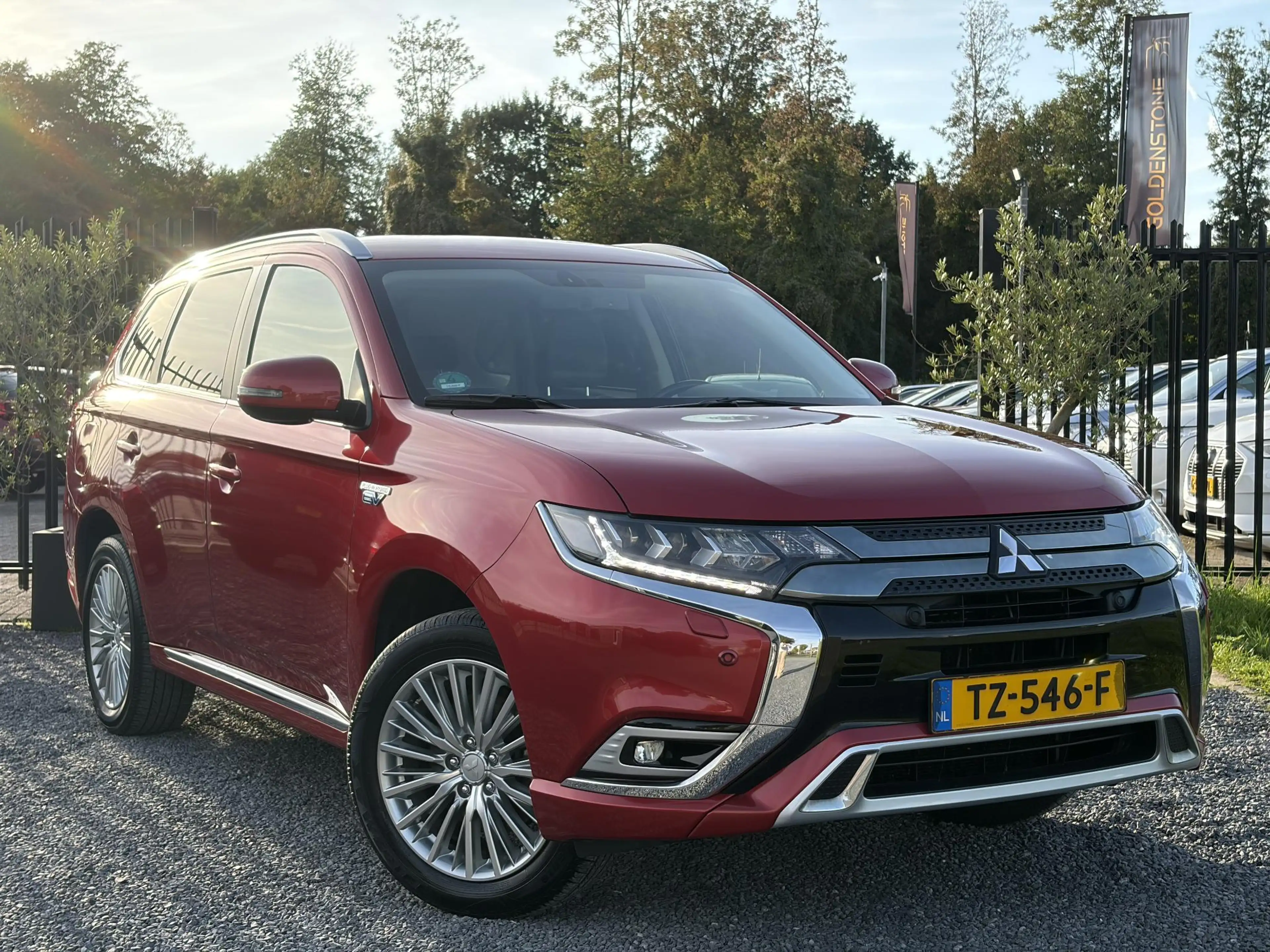 Mitsubishi Outlander 2.4 PHEV Intense ✓1e Eigenaar✓Trakhaak✓Carplay✓Cam — photo 7