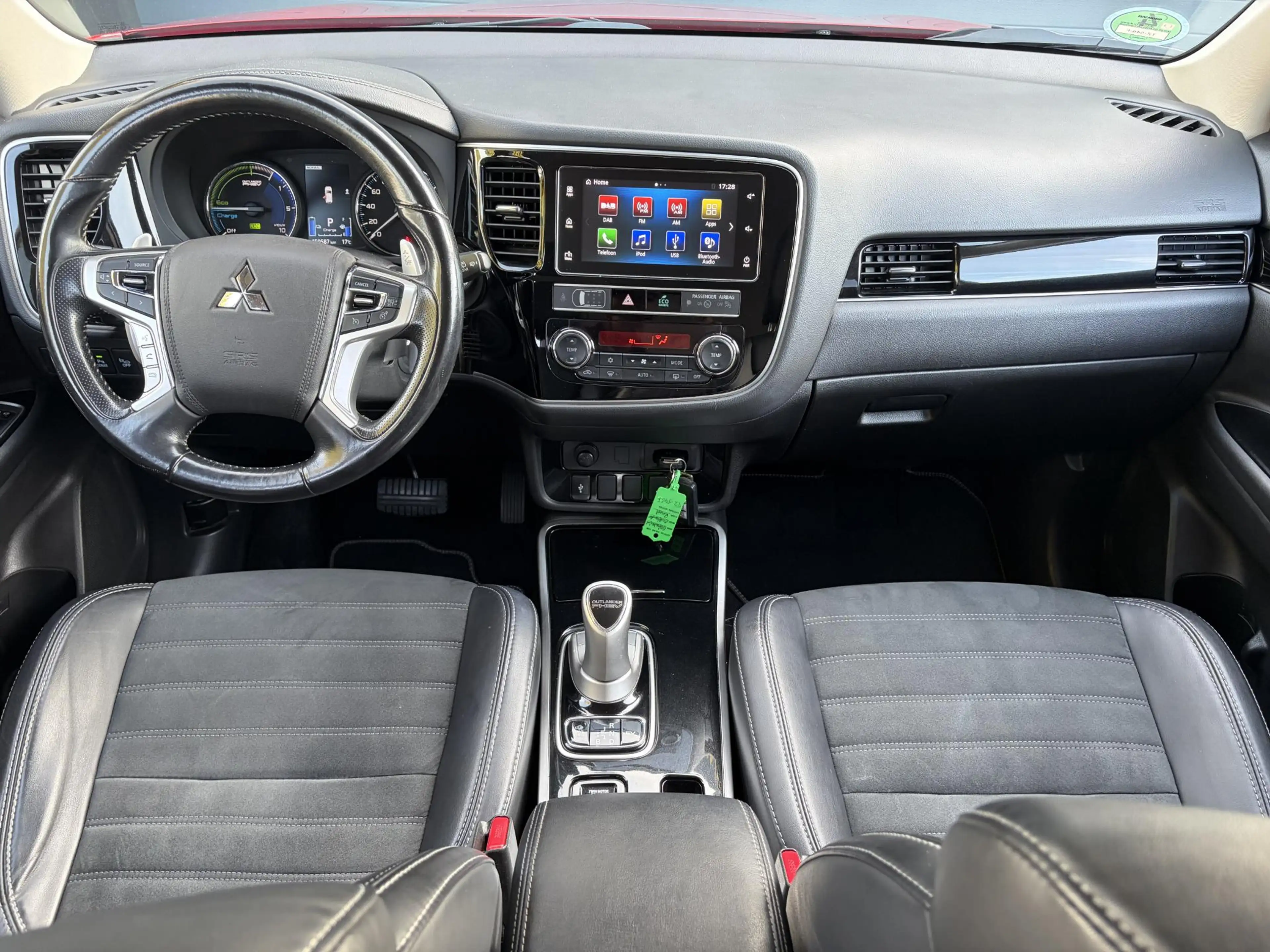 Mitsubishi Outlander 2.4 PHEV Intense ✓1e Eigenaar✓Trakhaak✓Carplay✓Cam — photo 8