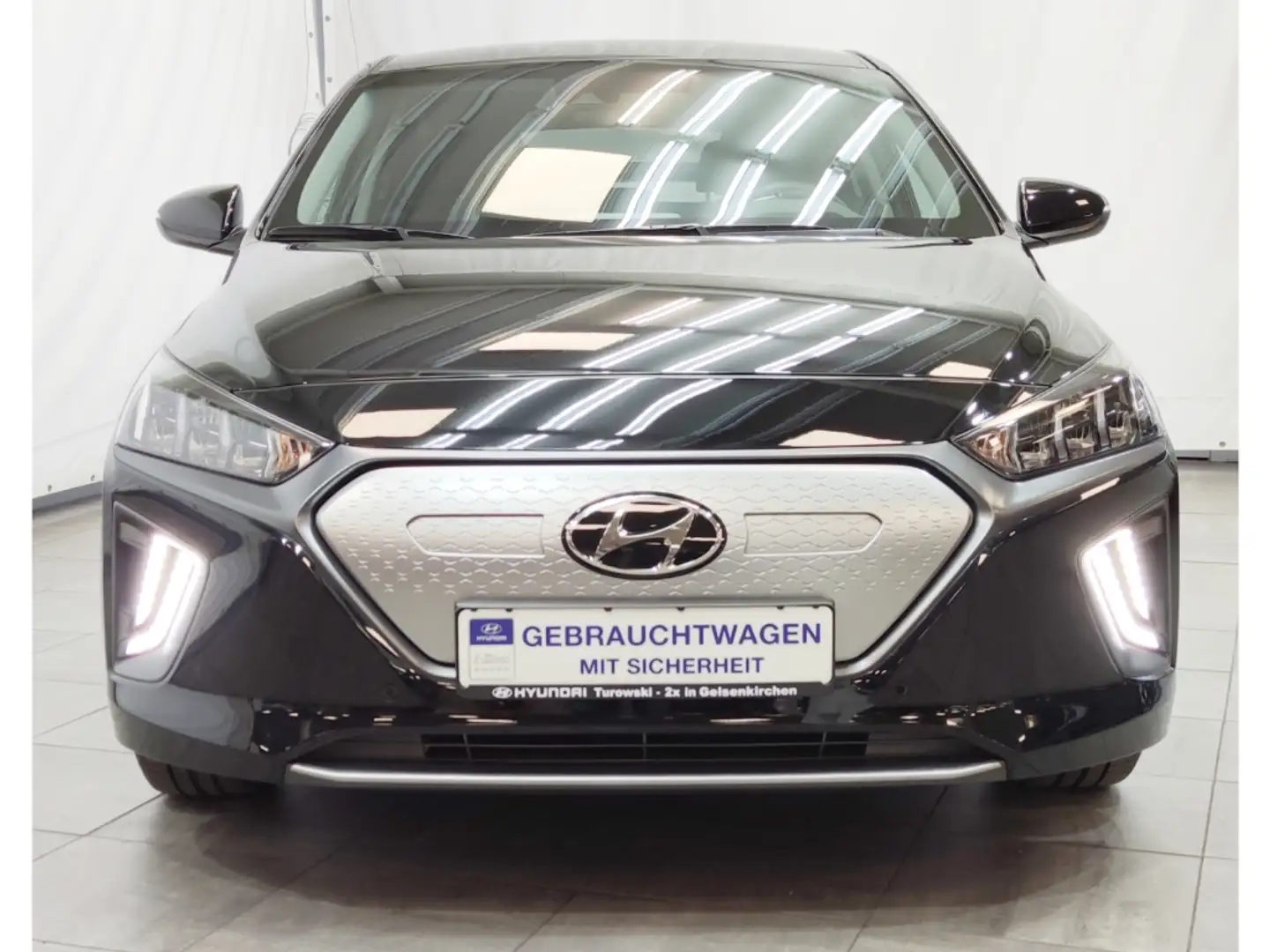 Hyundai IONIQ Prime Elektro Leder Navi e.Sitze Klimaatm. Schwarz - 2