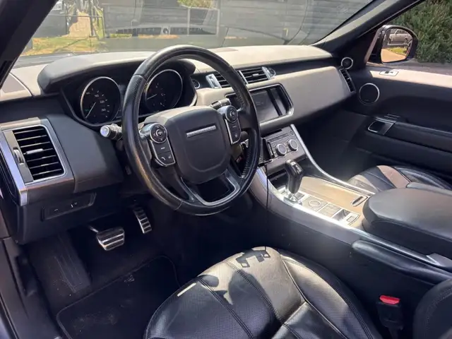 Land Rover Range Rover Sport view 15