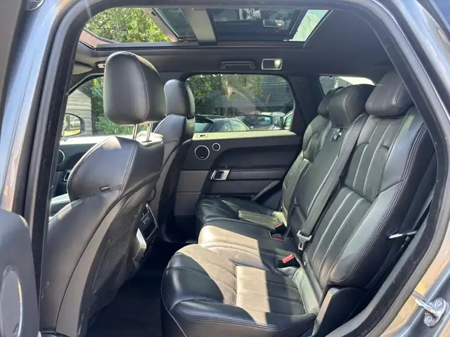 Land Rover Range Rover Sport view 14